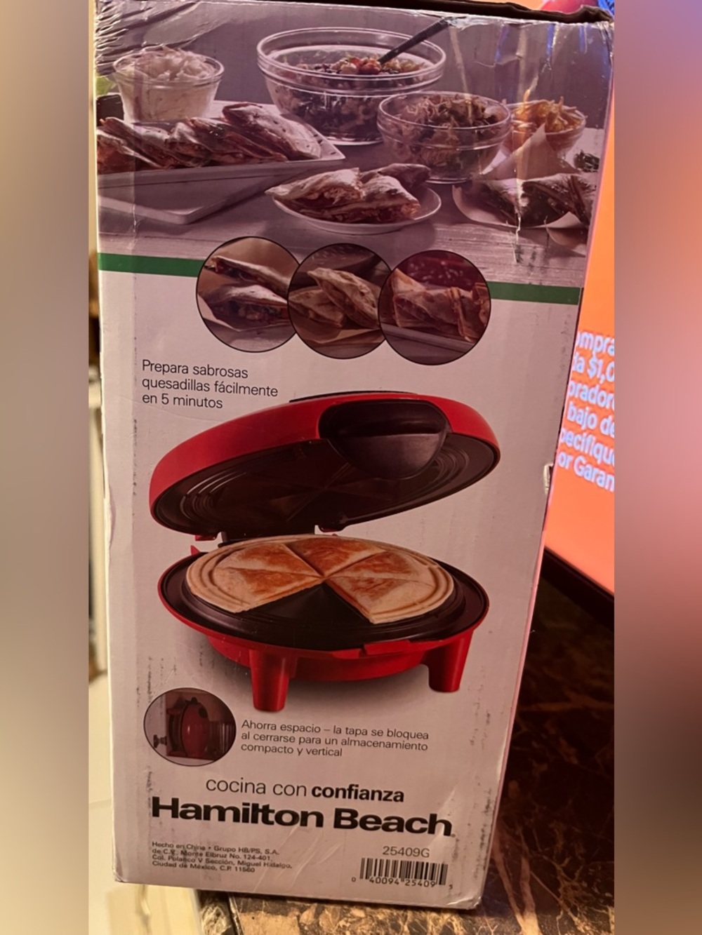 Hamilton Beach Red Round quesadilla Maker - Picture 3 of 4